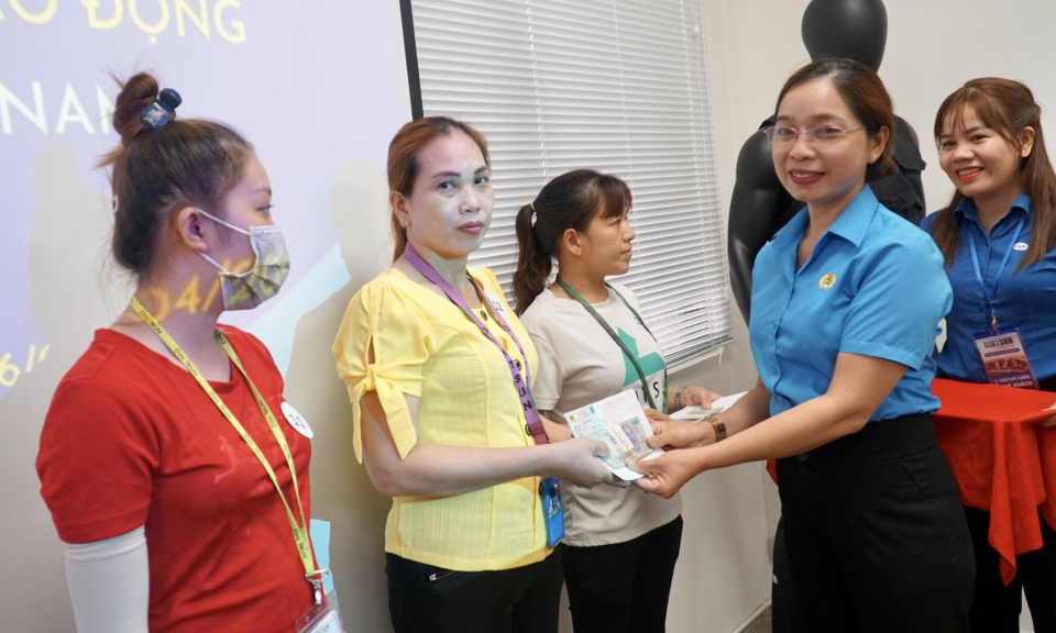 Bến Lức: Tín dụng an toàn cho công nhân lao động