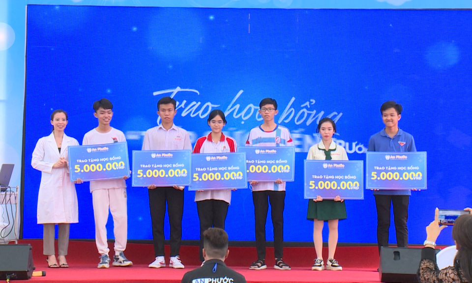Ngày Hội Niềng Răng 'Hè toả nắng – Cười toả sáng'