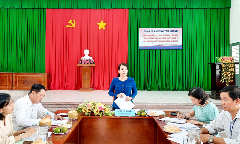 Phó Bí thư Thường trực Thành uỷ Tân An kiểm tra kết quả thực hiện Nghị quyết năm 2023 tại phường Tân Khánh