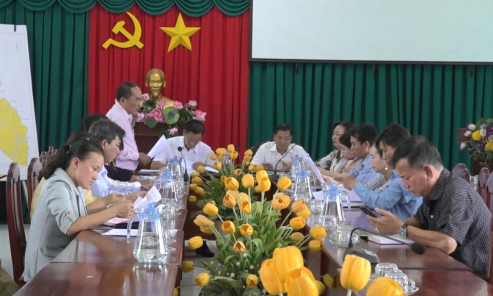  Ban kinh tế xã hội HĐND huyện Tân Hưng giám sát việc thực hiện chính sách ưu đãi vay vốn 