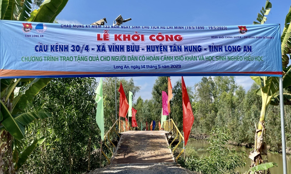 Tân Hưng: Tỉnh đoàn Long An khởi công xây dựng cầu và thực hiện các hoạt động xã hội tại xã Vĩnh Bửu