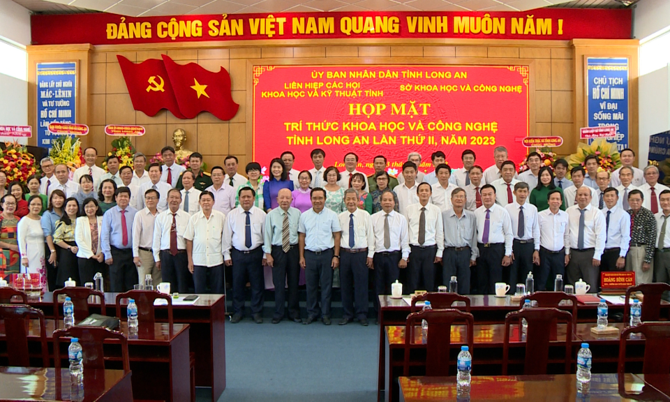 Họp mặt trí thức Khoa học và Công nghệ tỉnh Long An lần thứ II năm 2023