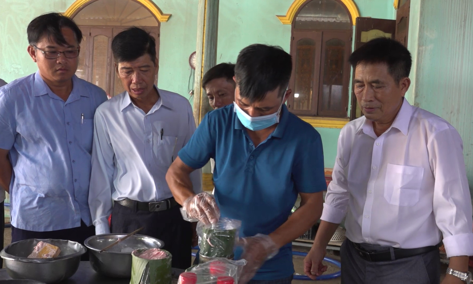Thu nhập ổn định từ nghề làm chả lụa