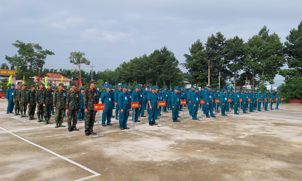 Thạnh Hóa khai mạc Hội thao Thể dục thể thao quốc phòng năm 2023