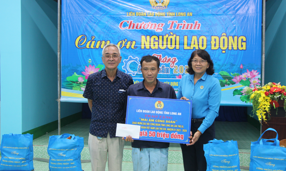Thủ Thừa thực hiện chương trình Cảm ơn người lao động