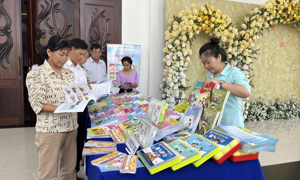 Hội nghị bồi dưỡng sử dụng sách giáo khoa lớp 4 năm học 2023-2024