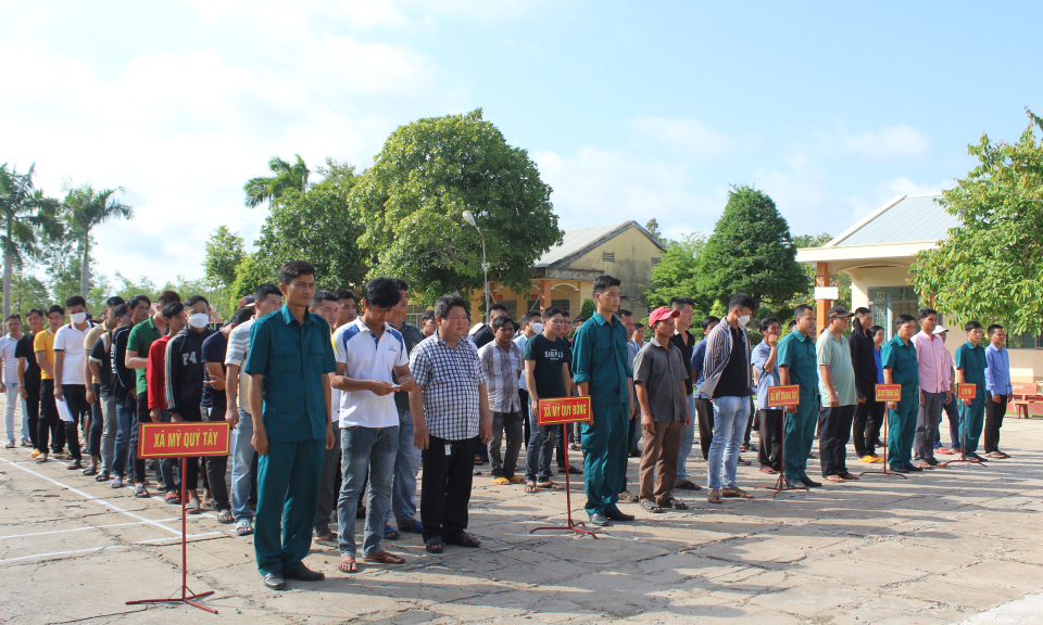 Ban CHQS huyện Đức Huệ kiểm tra sẵn sàng cho dự bị động viên năm 2023