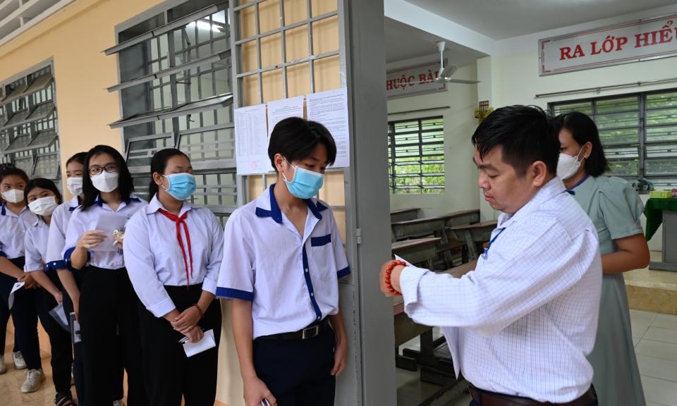 Bến Lức: Hơn 2.719 thí sinh chính thức bước vào kỳ thi tuyển sinh lớp 10