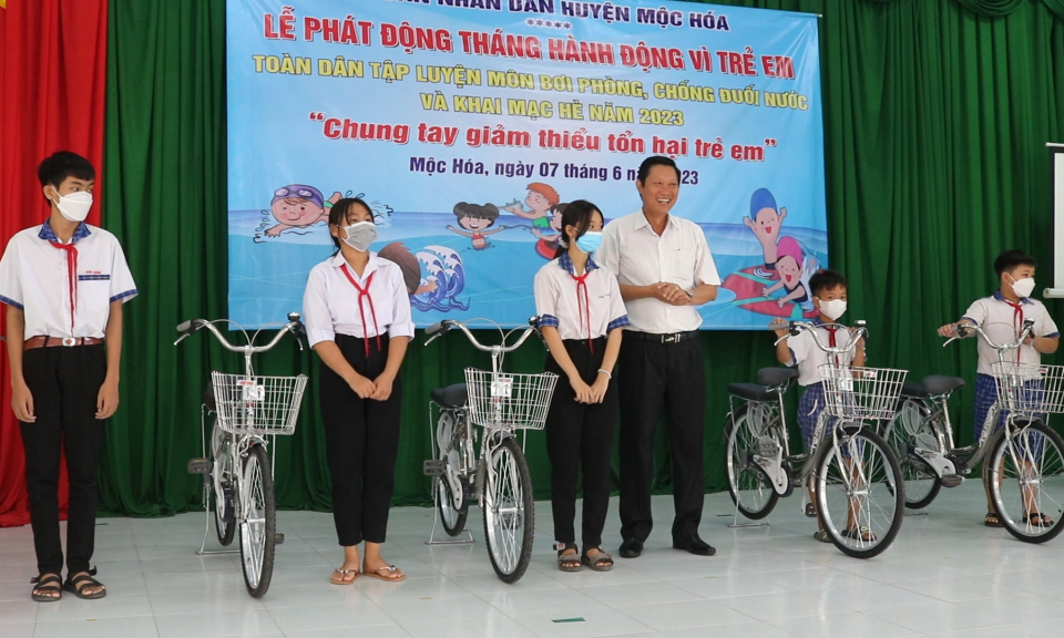 Mộc Hóa phát động tháng hành động vì trẻ em và khai mạc hè năm 2023