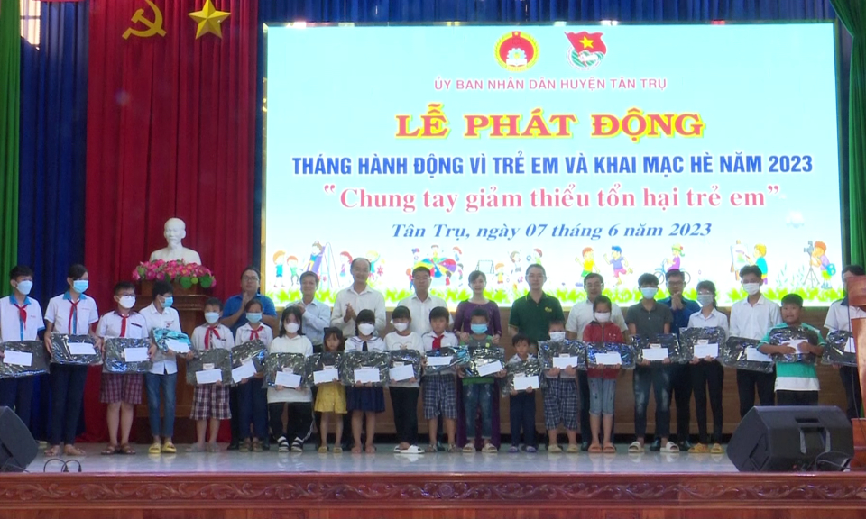 Tân Trụ phát động tháng hành động vì trẻ em và khai mạc hè năm 2023