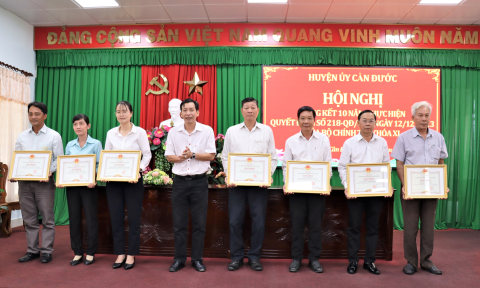 Cần Đước tổng kết 10 năm thực hiện Quyết định 218 của Bộ Chính trị