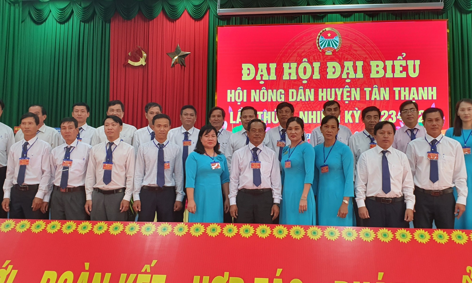  Hội Nông dân huyện Tân Thạnh Đại hội lần thứ XI nhiệm kỳ 2023 - 2028