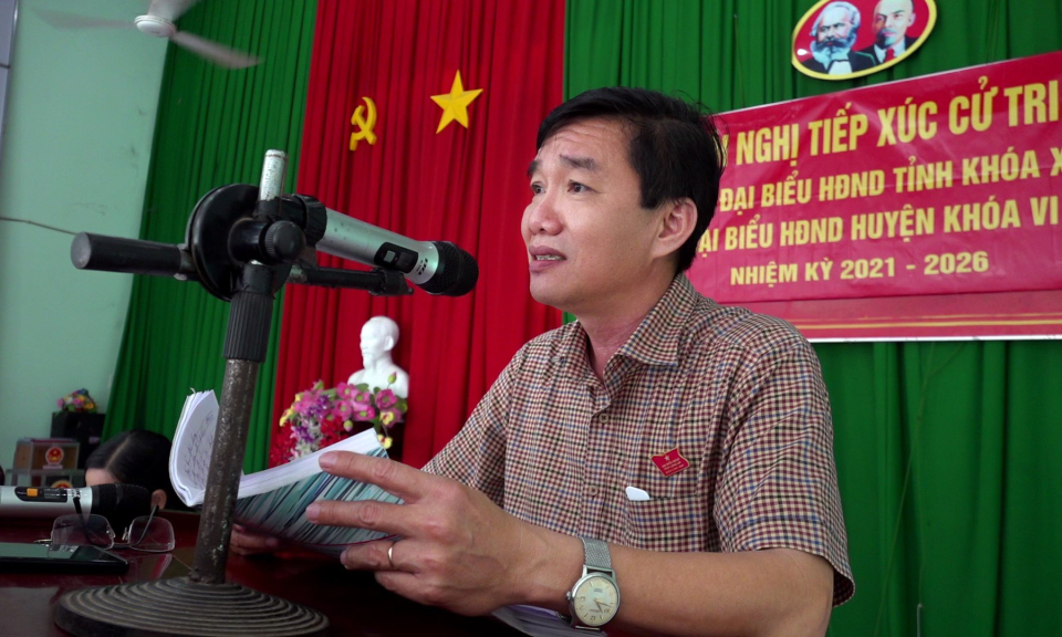 Đại biểu HĐND tỉnh tiếp xúc cử tri tại Tân Hưng