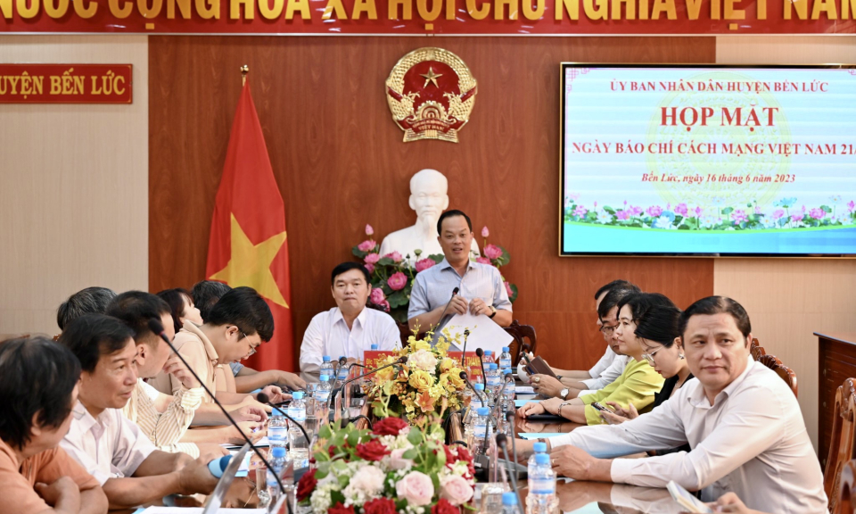 Bến Lức gặp mặt các cơ quan báo chí nhân kỷ niệm 98 năm Ngày Báo chí cách mạng Việt Nam