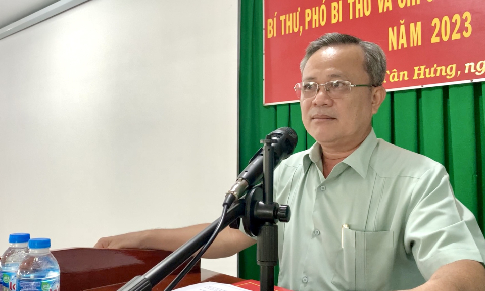 Tân Hưng khai giảng lớp bồi dưỡng Bí thư, Phó Bí thư và Chi ủy viên chi bộ ấp - khu phố năm 2023