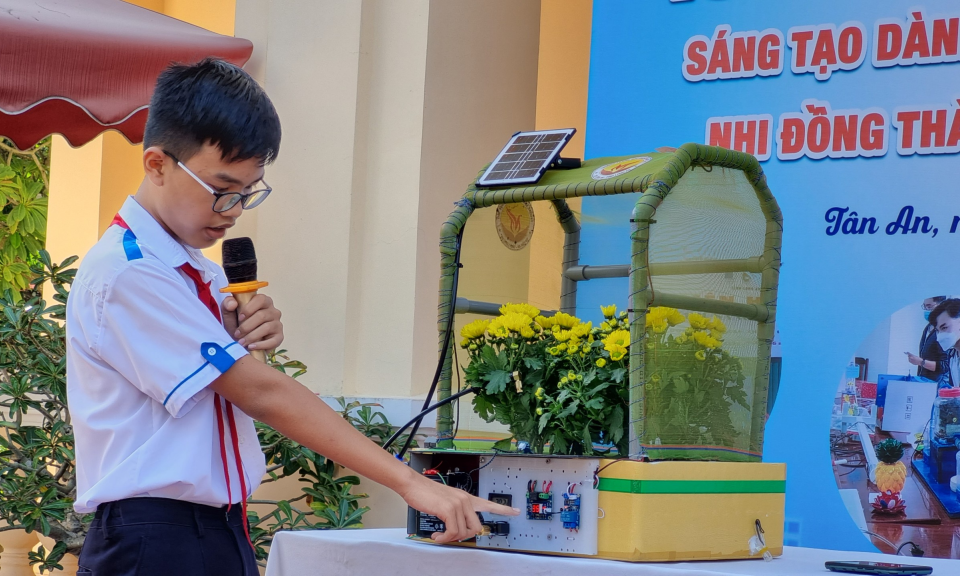 Thành phố Tân An chung kết cuộc thi sáng tạo thanh thiếu niên và nhi đồng năm 2023