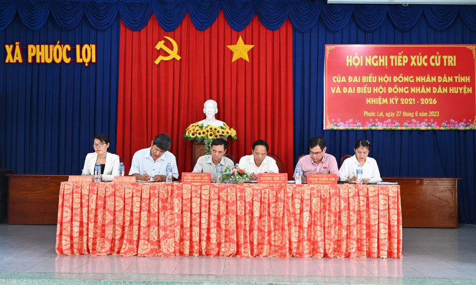 Bến Lức: Đại biểu Hội đồng Nhân dân tỉnh, huyện tiếp xúc cử tri xã Phước Lợi