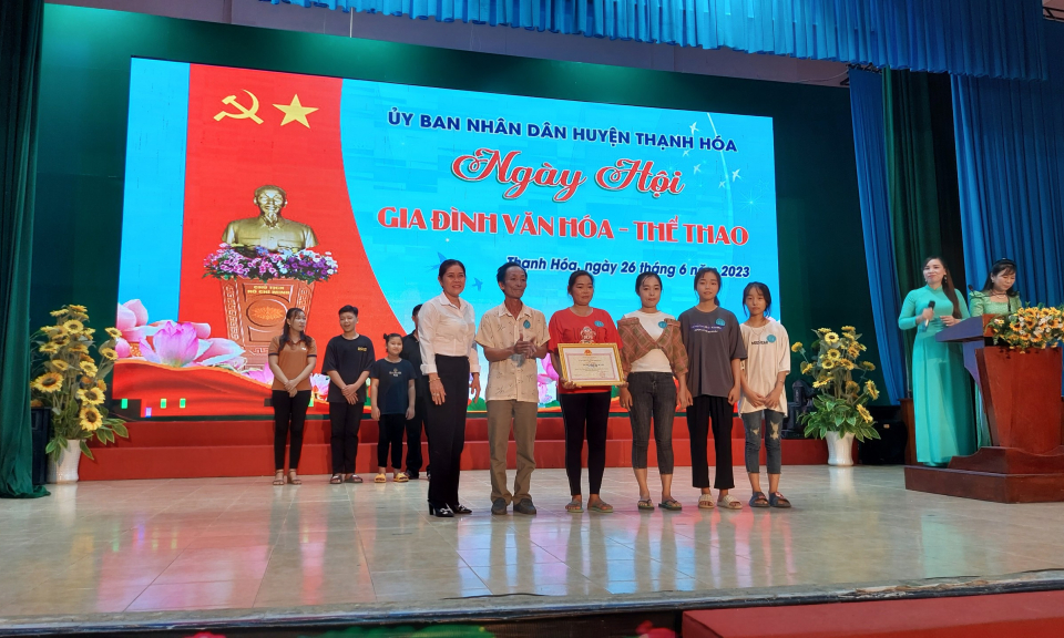 Thạnh Hóa tổ chức Ngày hội gia đình văn hoá - Thể thao năm 2023