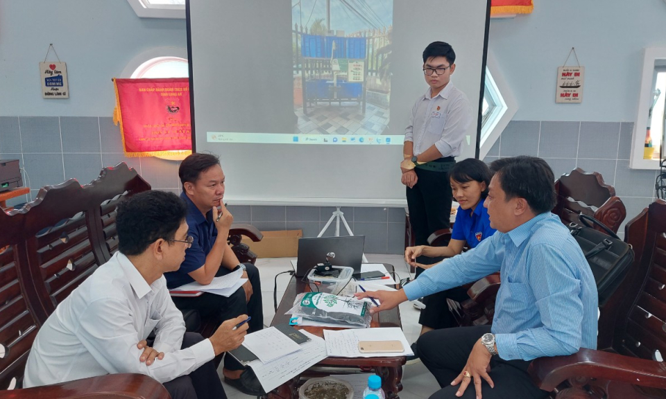 Tân Hưng đa dạng các sản phẩm dự thi Sáng tạo thanh thiếu niên và nhi đồng cấp huyện năm 2023