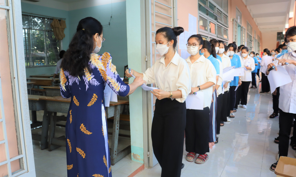Cần Đước có 1.942 thí sinh tham gia Kỳ thi THPT Quốc gia năm 2023