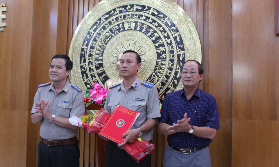 Cục thi hành án dân sự tỉnh bổ nhiệm Chi cục trưởng huyện Đức Huệ
