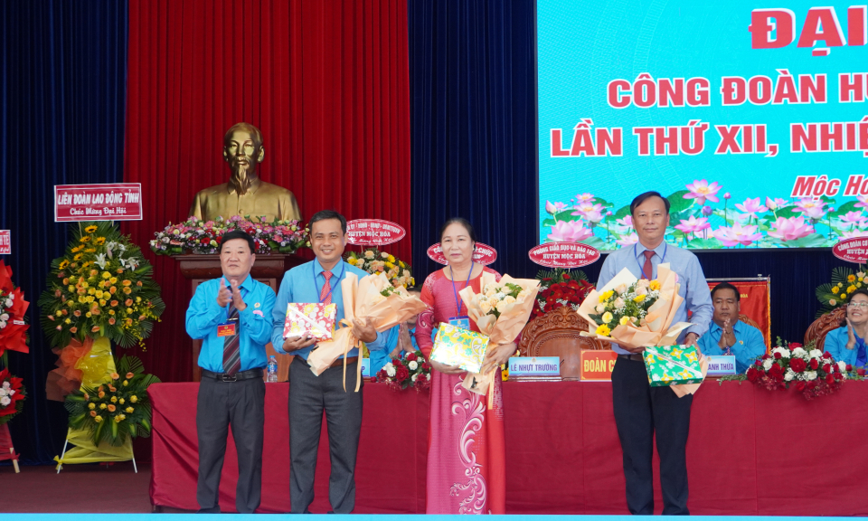 Đại hội Công đoàn huyện Mộc Hóa thành công tốt đẹp