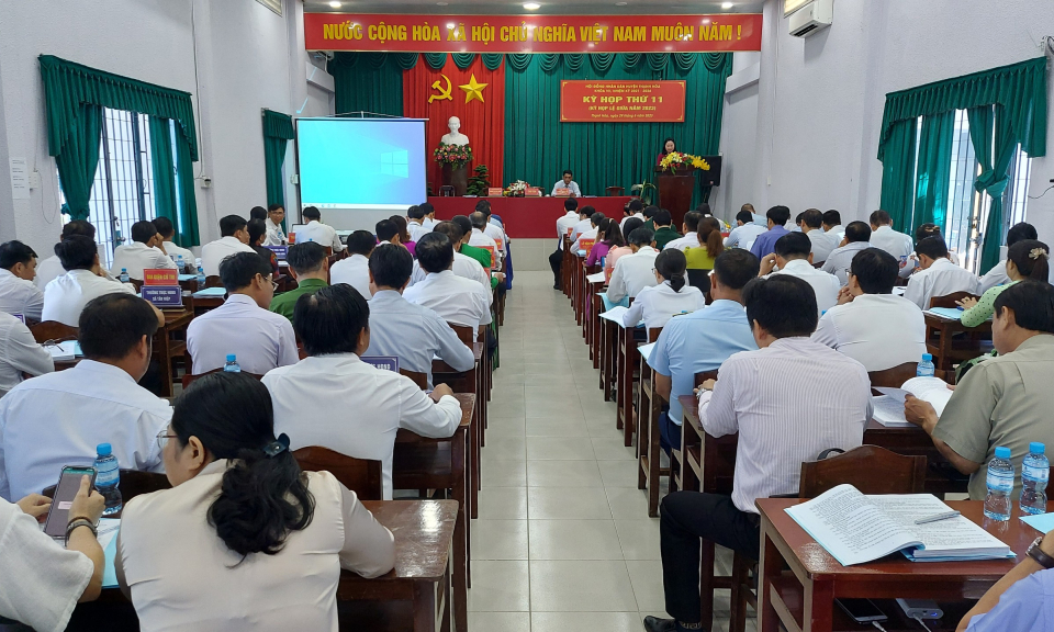 Thạnh Hóa tổ chức Kỳ họp lần thứ 11 HĐND huyện khoá VII, nhiệm kỳ 2021-2026
