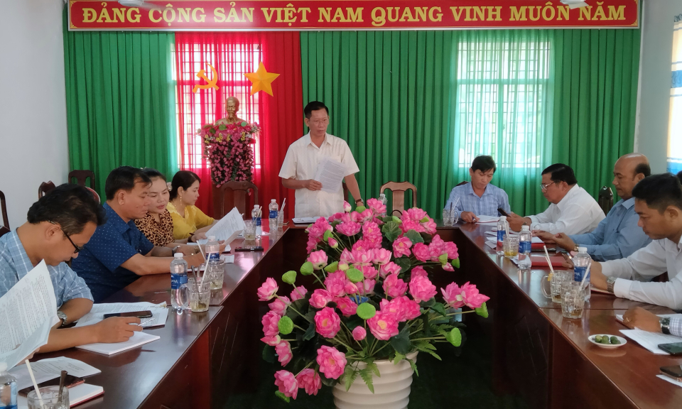 Kỳ họp thứ Chín HĐND huyện Tân Hưng khóa VI