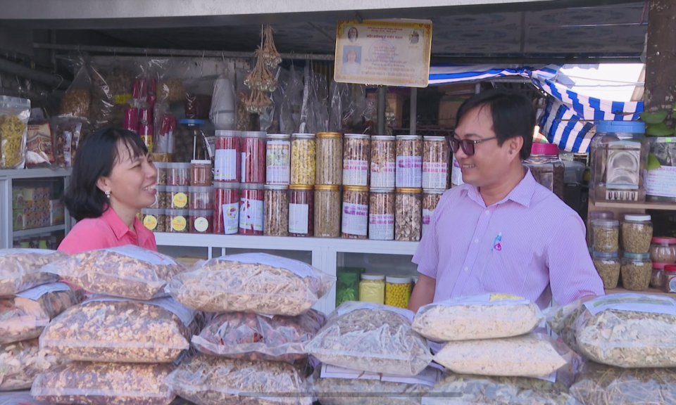 “Tiếp sức” người dân biên giới làm kinh tế