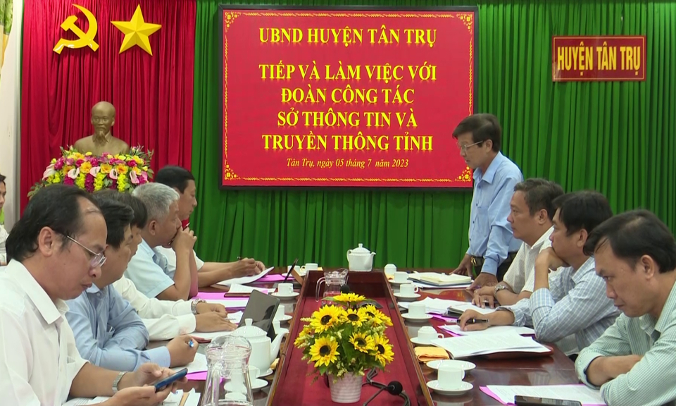 Công tác quản lý Nhà nước trên lĩnh vực thông tin và truyền thông huyện Tân Trụ