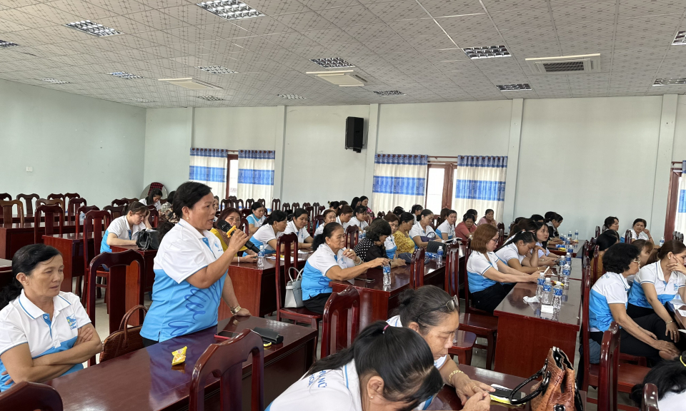 Đức Hòa tuyên truyền về nông sản thực phẩm an toàn vì sức khỏe công đồng