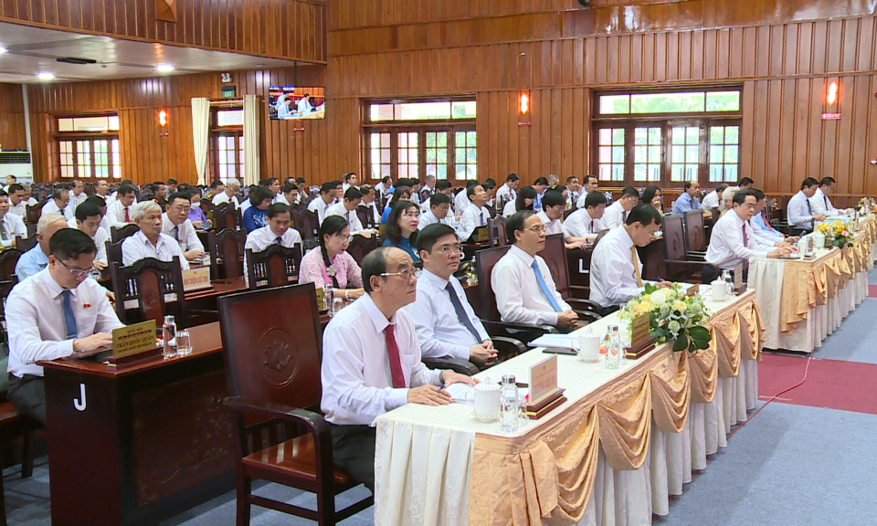 Kỳ họp thứ 11 HĐND tỉnh Long An khóa X