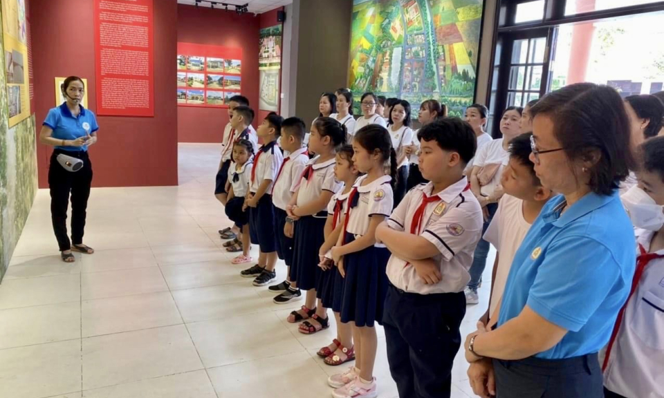 Bến Lức khơi dậy tình yêu di sản cho học sinh