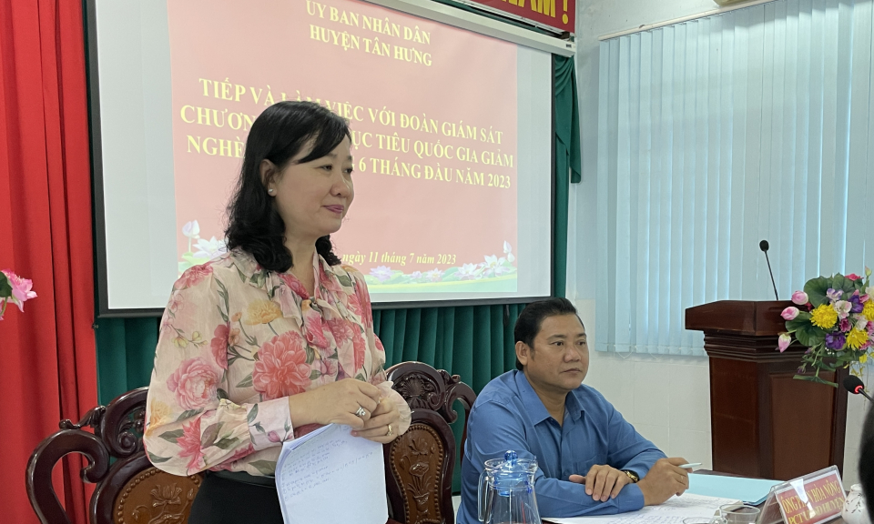 Đoàn giám sát tỉnh làm việc về Chương trình MTQG giảm nghèo bền vững tại Tân Hưng