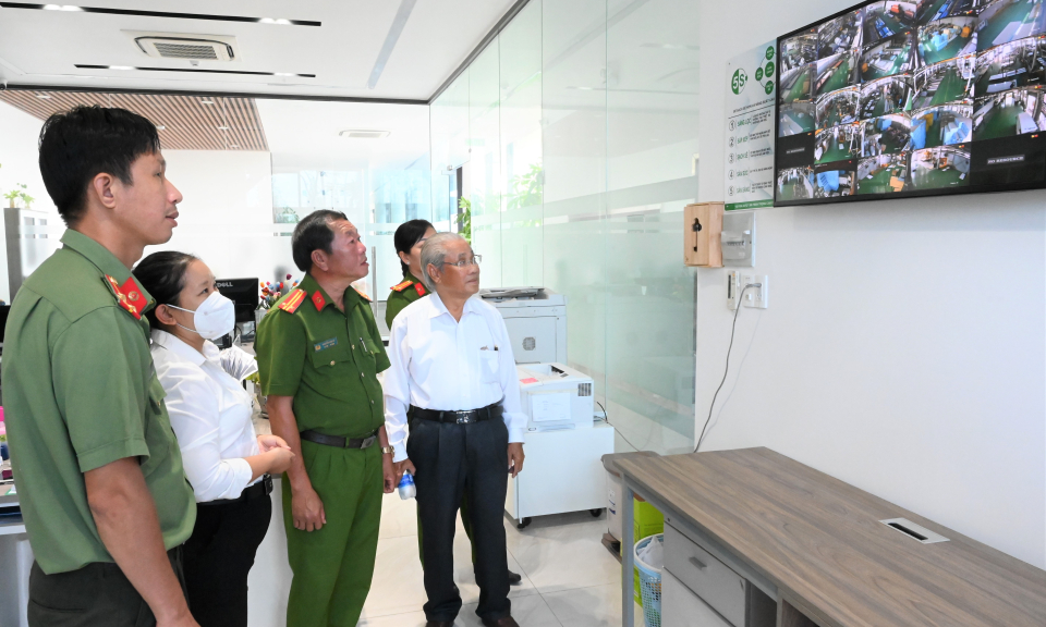 Bến Lức tiếp tục củng cố và phát huy hiệu quả mô hình “Camera giám sát an ninh trật tự”