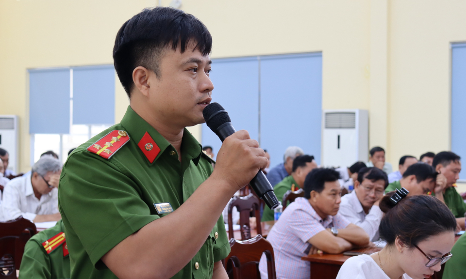 Công an huyện Cần Giuộc sơ kết 6 tháng đầu năm 2023