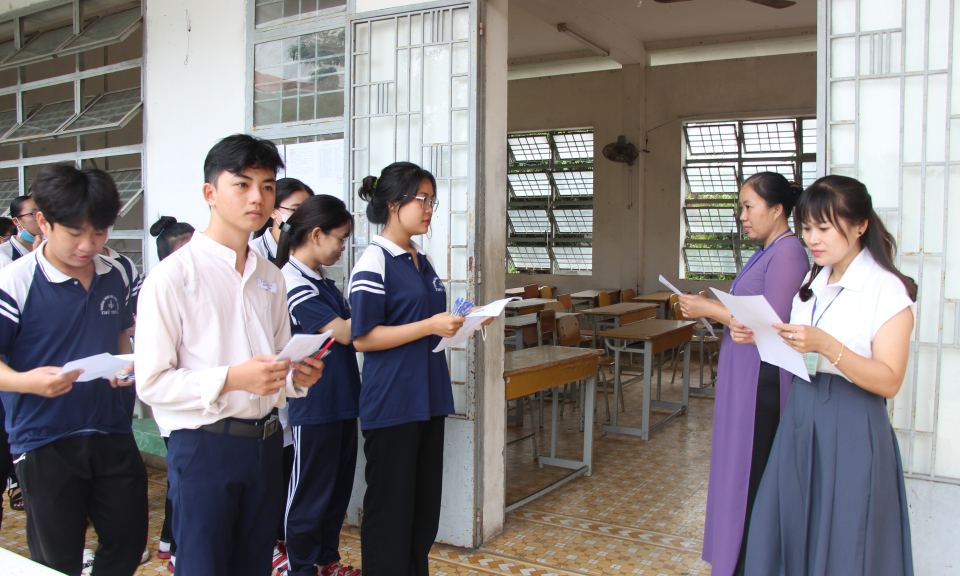 Thủ Thừa tỷ lệ tốt nghiệp THPT năm 2023 đạt 100%