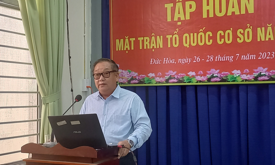 Đức Hòa tập huấn công tác Mặt trận cơ sở năm 2023