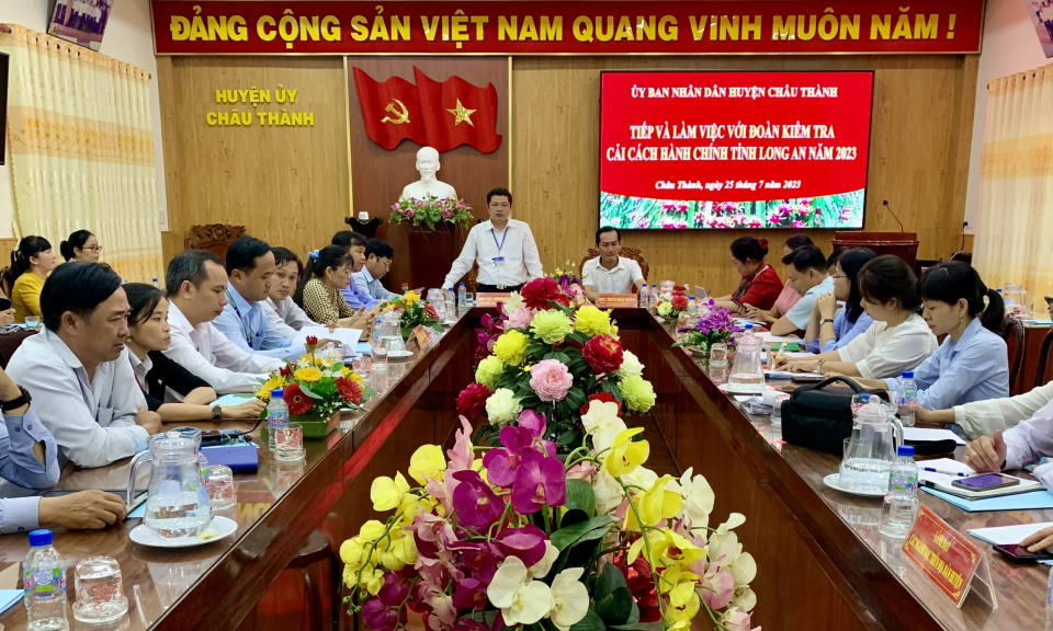 Đoàn kiểm tra công tác cải cách hành chính tỉnh làm việc tại huyện Châu Thành