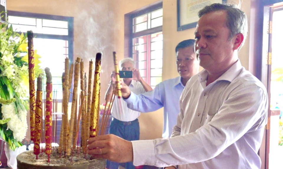 Tân Hưng tổ chức lễ giỗ các anh hùng liệt sĩ Trung đoàn 88