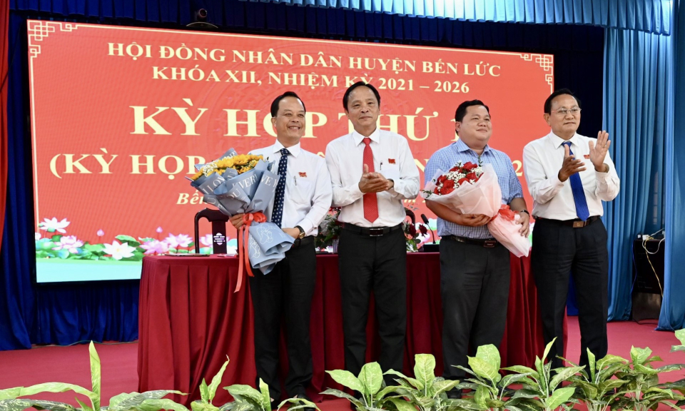 Bến Lức: Đồng chí Lê Thành Út được bầu giữ chức danh Chủ tịch UBND huyện, nhiệm kỳ 2021-2026