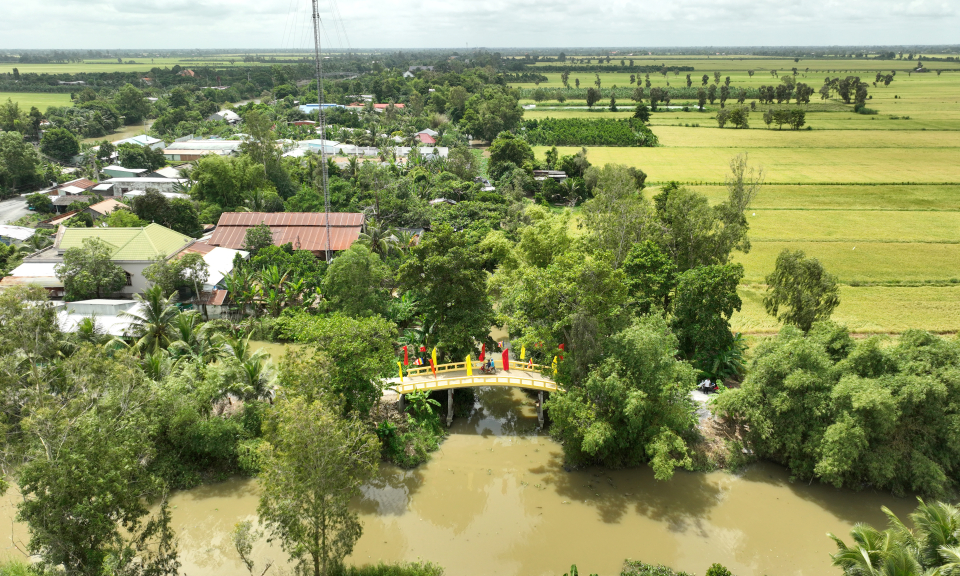 Tân Thạnh khánh thành 03 công trình dân sinh 