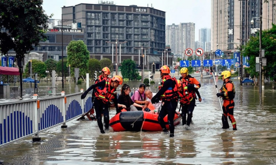 Trung Quốc đối mặt nguy cơ cao xảy ra lũ lụt ở nhiều nơi