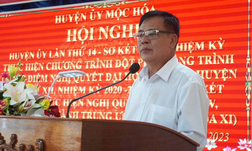 Huyện ủy Mộc Hóa tổ chức hội nghị lần thứ 14