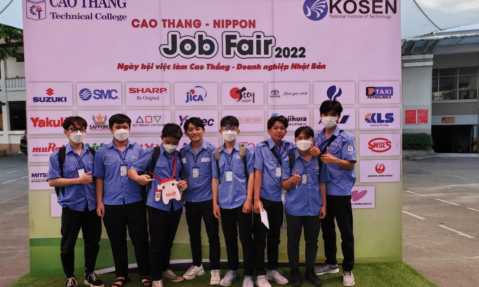 Vốn chính sách đồng hành cùng ước mơ đến trường 
