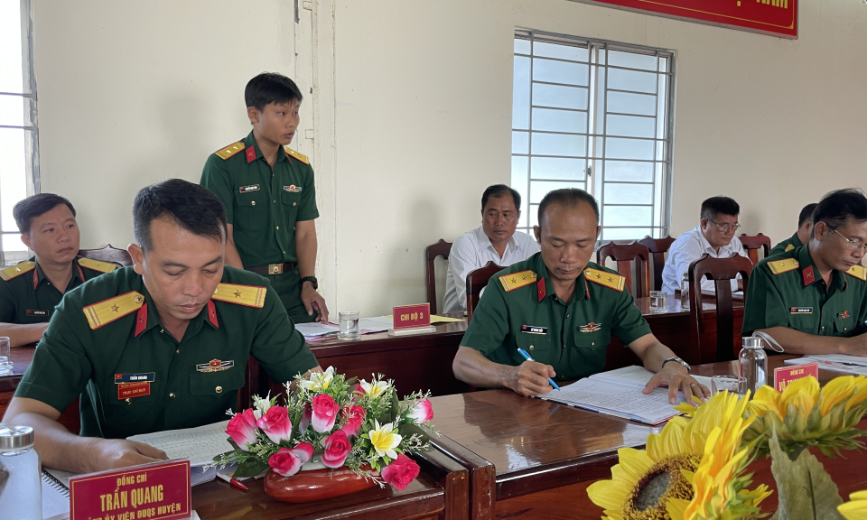 Đảng ủy Quân sự huyện Tân Hưng sơ kết giữa nhiệm kỳ 2020 - 2025
