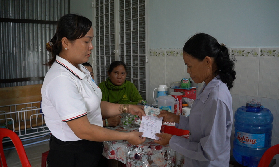 Những chiếc thẻ nghĩa tình