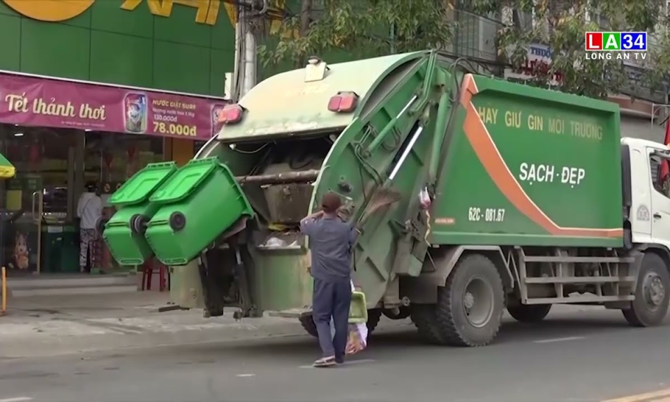 HĐND tỉnh giám sát công tác xử lý chất thải rắn tại thị xã Kiến Tường