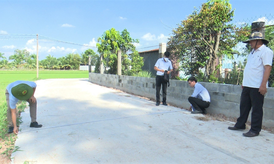 Đức Hòa nghiệm thu, đưa vào sử dụng tuyến đường giao thông nông thôn