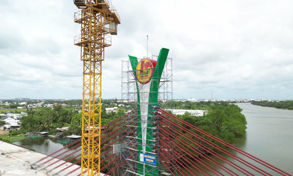 Long An chuẩn bị hợp long cầu Vàm Cỏ Tây chào mừng lễ Quốc khánh 2/9